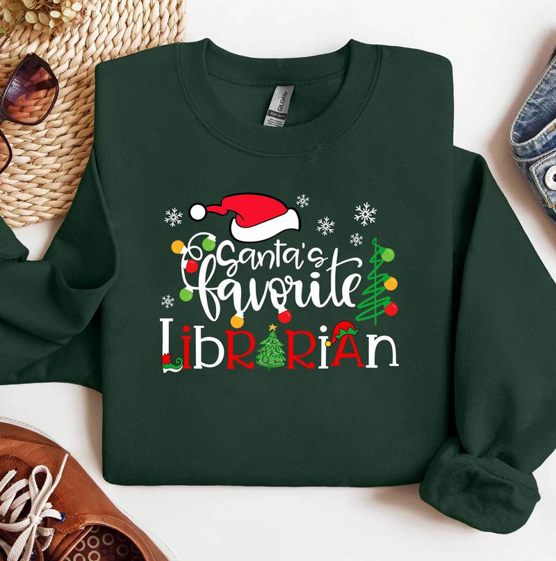 Christmas Librarian Cute Shirt, One Merry Librarian Sweater Unisex Hoodie