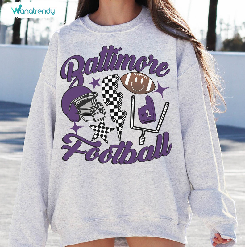 Baltimore Ravens Shirt, Vintage Baltimore Football Crewneck Sweatshirt Unisex Hoodie