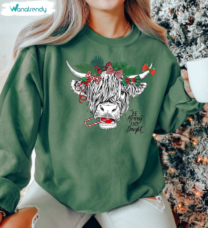 Christmas Highland Cow Shirt, Western Christmas Hoodie Short Sleeve