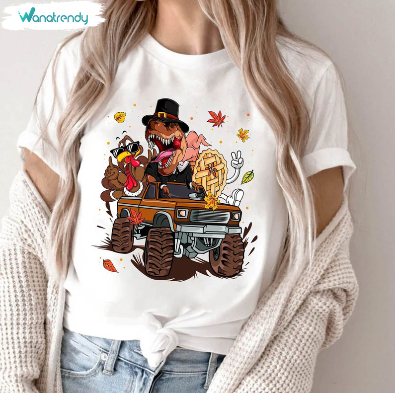 Turkey Riding Monster Truck Shirt, Thanksgiving Funny Tee Tops Crewneck Sweatshirt
