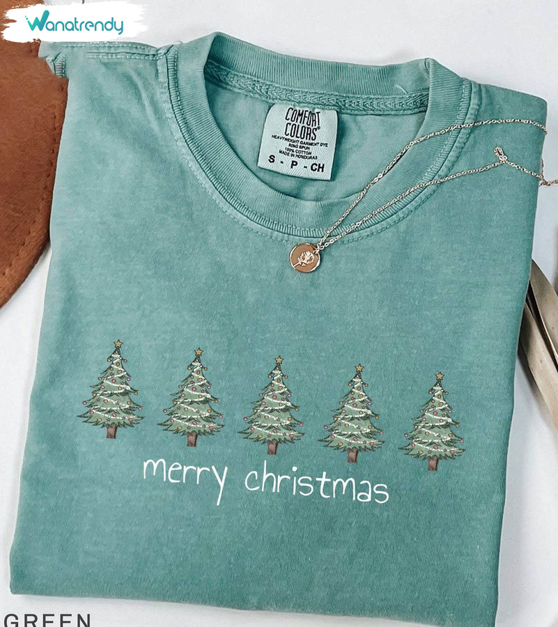 Christmas Tree Shirt, Minimal Christmas T-Shirt Short Sleeve