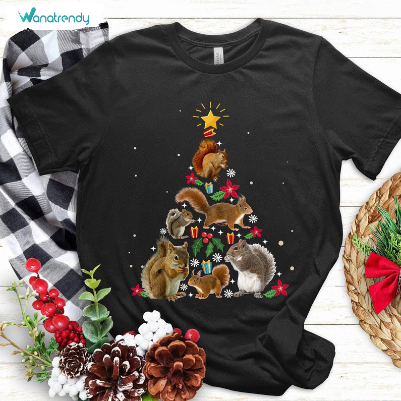 Christmas Squirrel Lights Shirt, Christmas Funny Tee Tops Unisex Hoodie