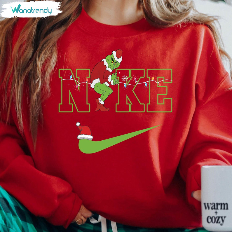 Vintage Nike Grinch Shirt, Funny Christmas Short Sleeve Hoodie