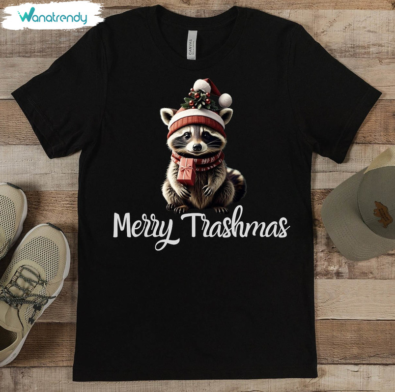 Merry Trashmas Shirt, Raccoon In A Christmas Hat Crewneck Sweatshirt Tee Tops
