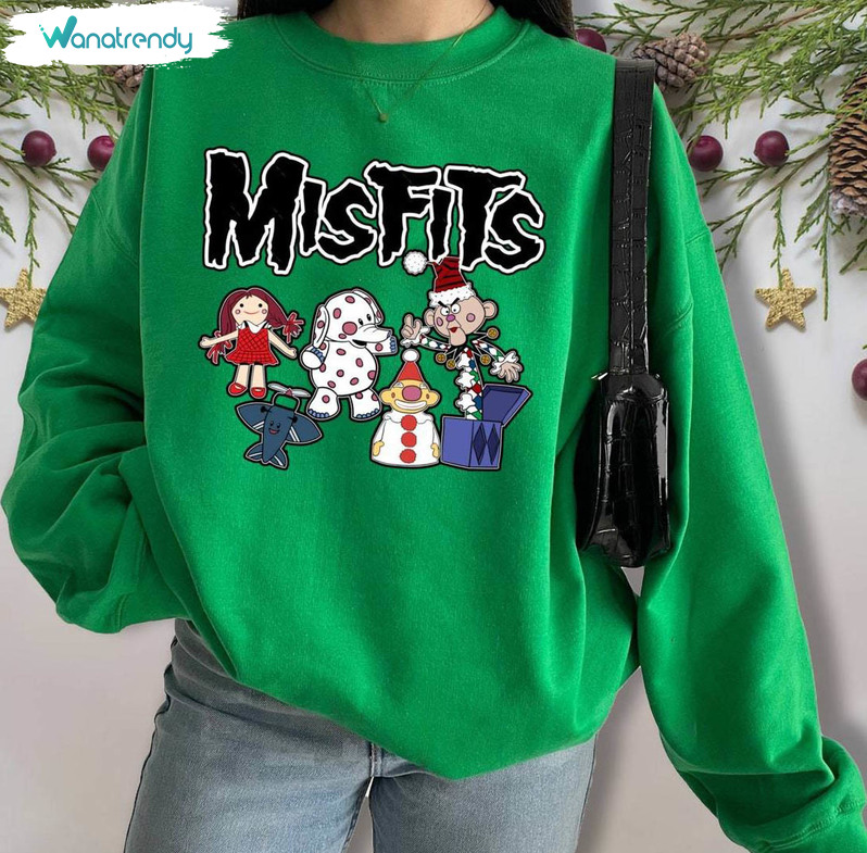 Misfit Toys Christmas Shirt, Rudolph The Red Nosed Reindeer Short Sleeve Crewneck Sweatshirt