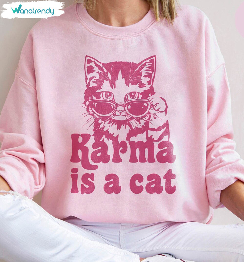 Karma Is A Cat Shirt, Swiftmas Music Unisex T Shirt Short Sleeve
