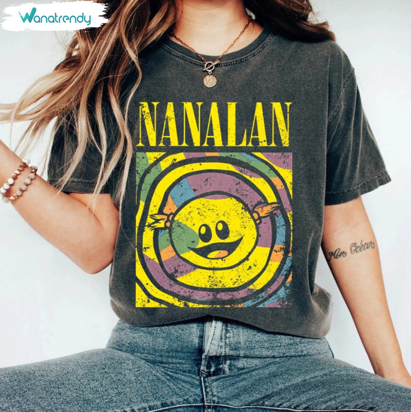 Nanalan Who's That Wonderful Girl Shirt, Nanalan Fanart Long Sleeve Unisex Hoodie