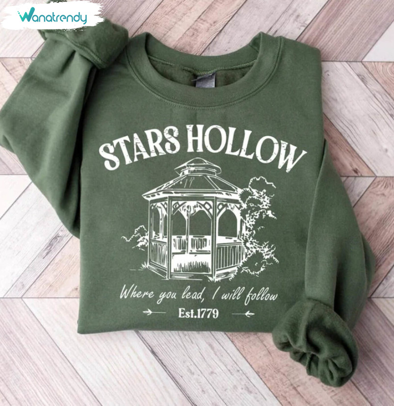 Stars Hollow Sweatshirt, Christmas Holiday Crewneck Sweatshirt Sweater