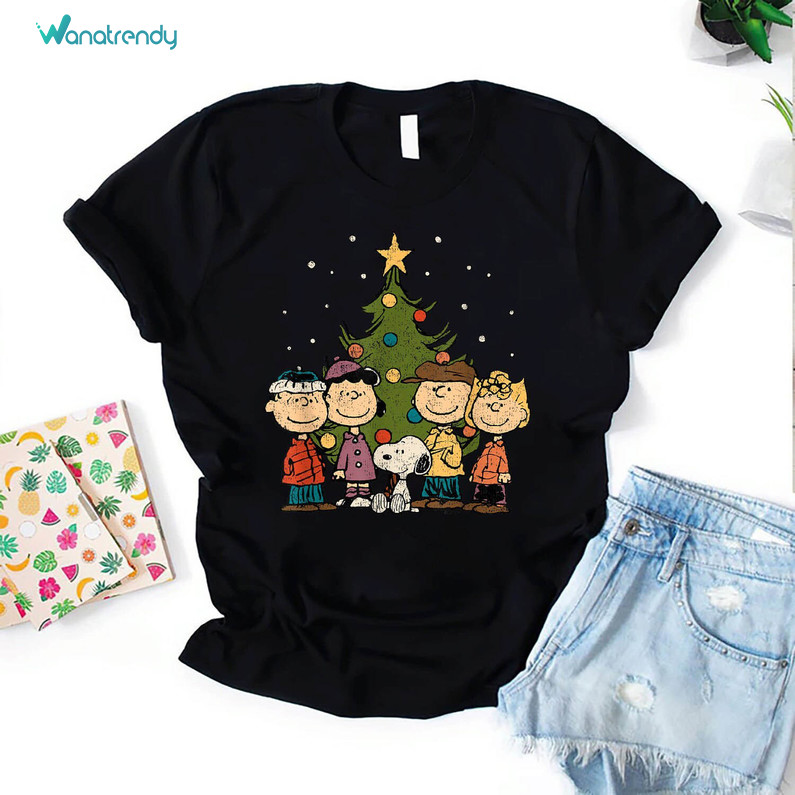 Peanuts Christmas Shirt, Christmas Group Unisex Hoodie Crewneck Sweatshirt