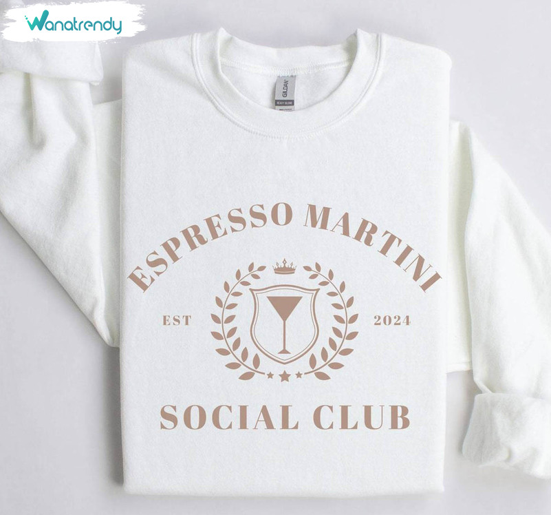 Comfort Espresso Martini Sweatshirt, Cocktail Unisex Hoodie Long Sleeve
