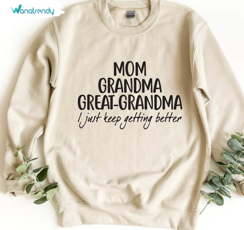 Mom Grandma Great Grandma Sweatshirt, Great Grandma Baby Reveal T Shirt Crewneck
