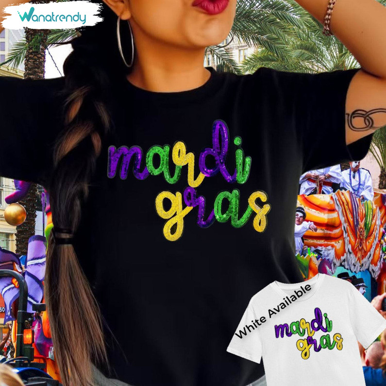 Mardi Gras Creative Shirt, New Rare Mardi Gras Short Sleeve Sweater