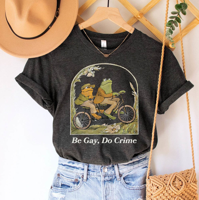 Be Gay Do Crime Frog And Toad Cottagecore Frog Shirt