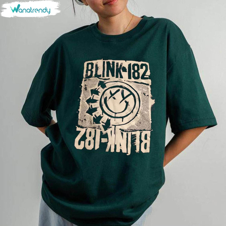 Comfort Blink 182 Shirt, Cool Design Blink 182 Concert Sweatshirt Short Sleeve