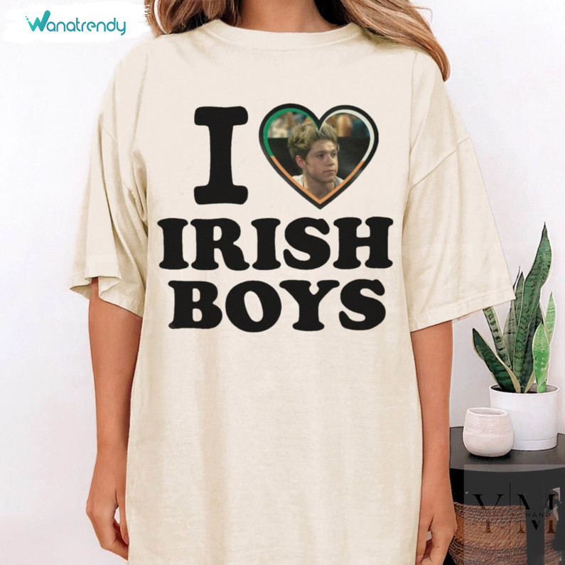 Niall Horan Comfort Colors Sweatshirt , Creative I Love Irish Boys Shirt Long Sleeve