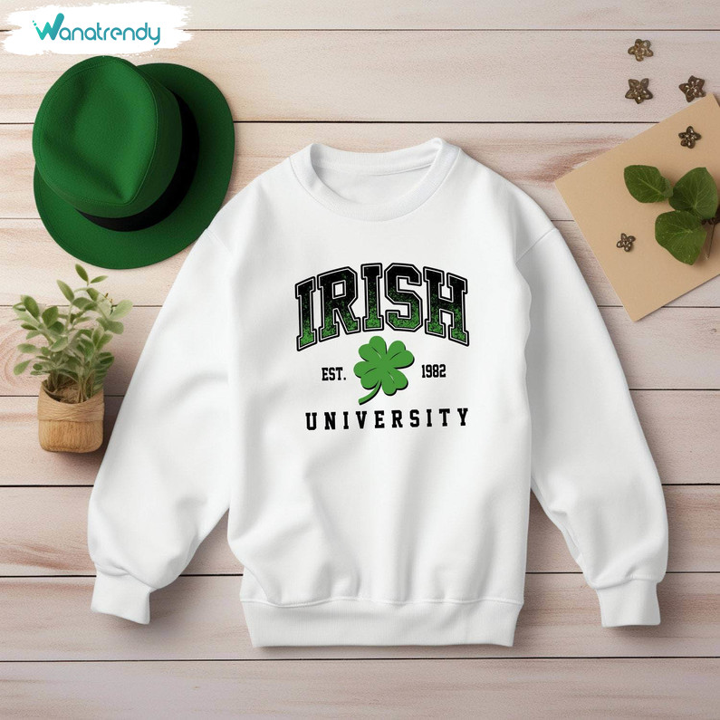 Limited Irish University Shirt, University Shamrock Creative Tee Tops Unisex Hoodie