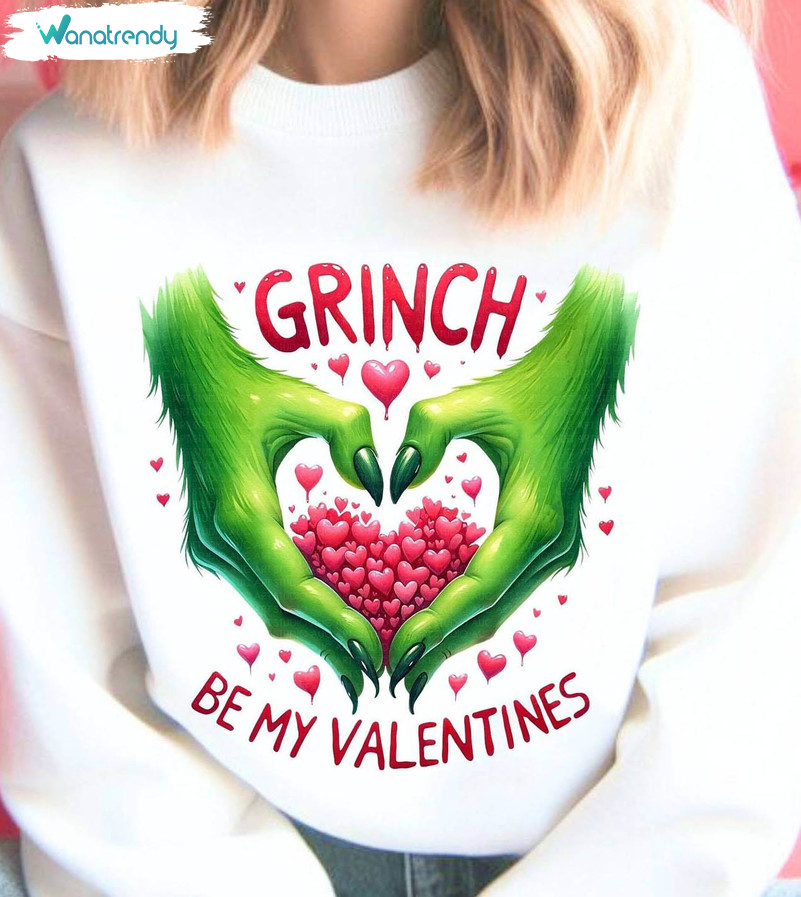 Unique Monster Green Heart Hands Art Sweater, Cute Grinch Be My Valentine Shirt Hoodie