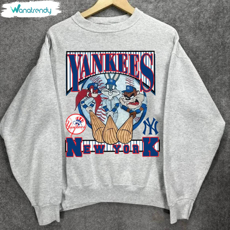 Cool Design Looney Tunes Sweatshirt , Funny New York Yankees Shirt Sweater