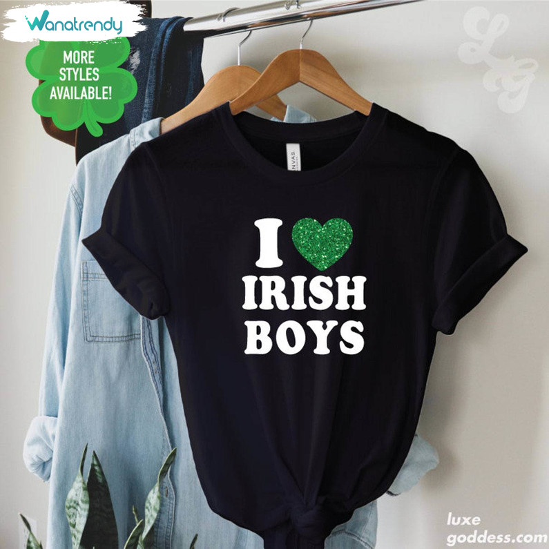 Limited I Love Irish Boys Shirt, Green Heart Unisex Hoodie Tee Tops