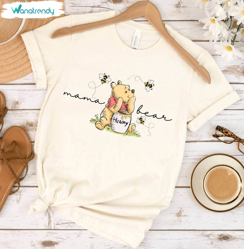 Winnie The Pooh Mama Bear Shirt, Cute Pooh Unisex Hoodie Long Sleeve