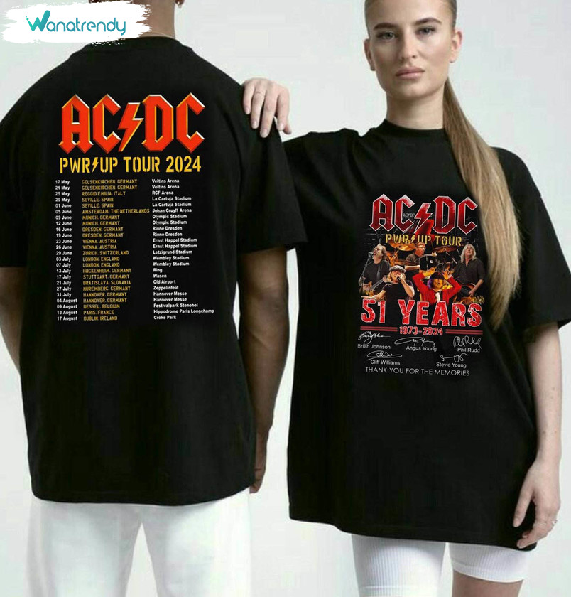Must Have Acdc Band Shirt, Comfort Pwr Up World Tour Sweatshirt Long Sleeve