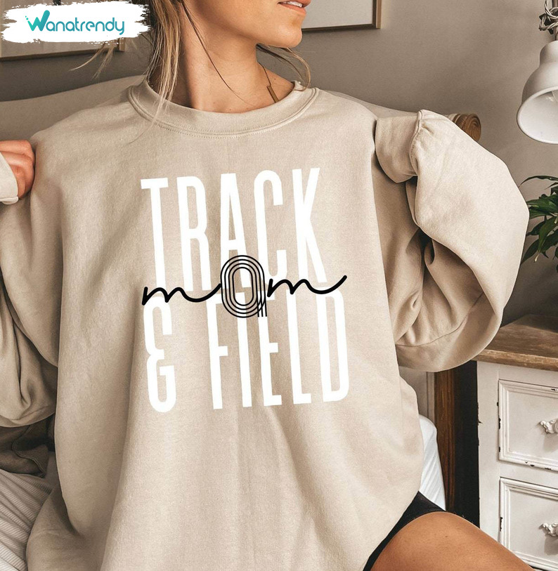 Awesome Mom Track Unisex Hoodie, Must Have Track And Field Mom Shirt Sweater