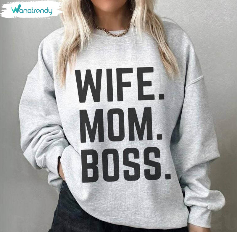 Wifey Mother's Day Shirt, Expecting Mom Unisex Hoodie Crewneck Sweatshirt
