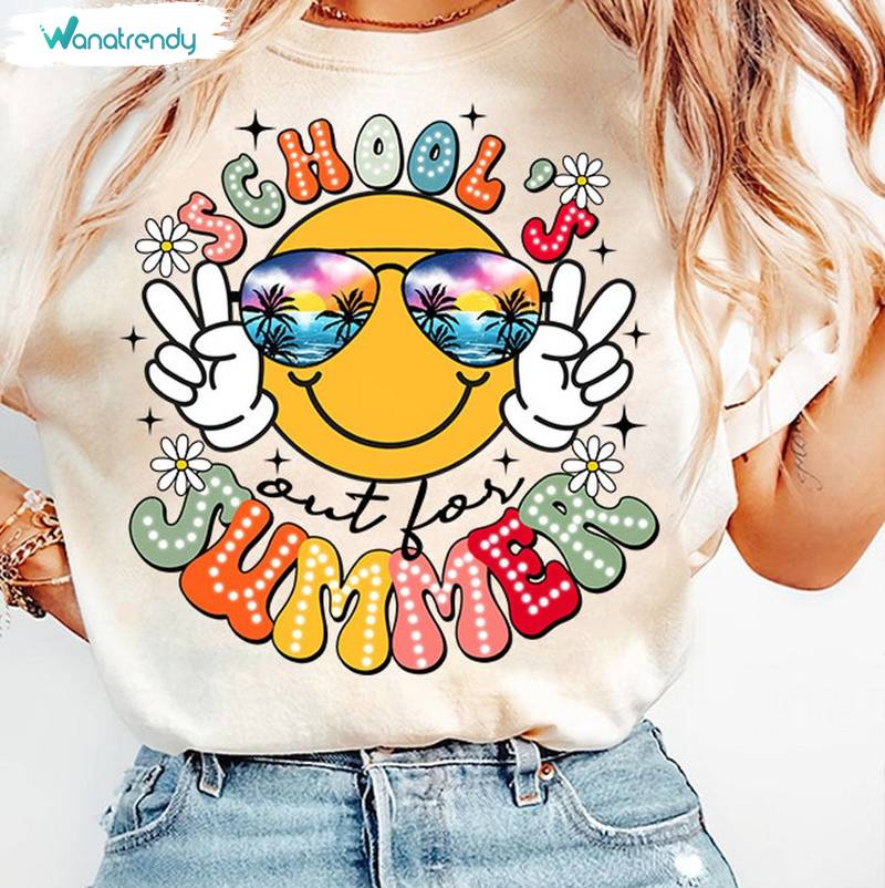 School's Out For Summer Shirt, Retro Smiley Face Unisex Hoodie Crewneck Sweatshirt