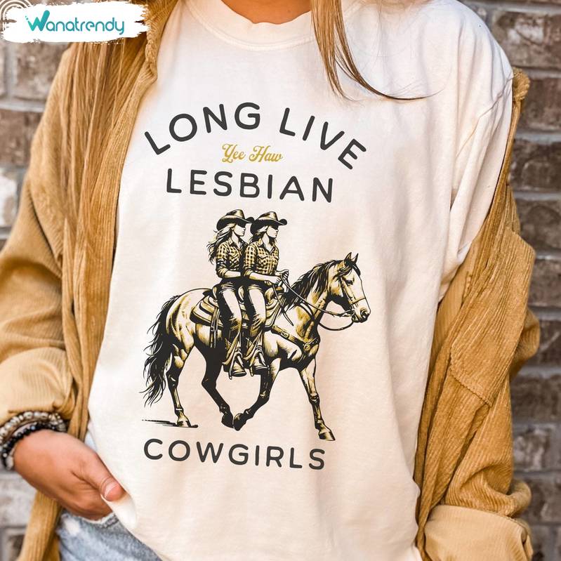 Cowgirls Lesbian Pride Crewneck, Groovy Save A Horse Ride A Cowgirl Shirt Tank Top